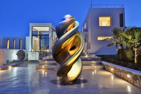 Ascension - Vertical Reflective Stainless Steel Sculpture