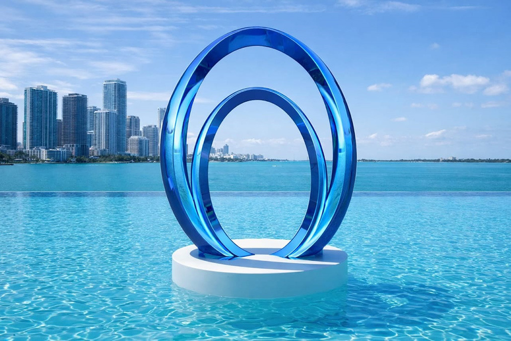 George Panossian : "Blue, Like the Horizon"